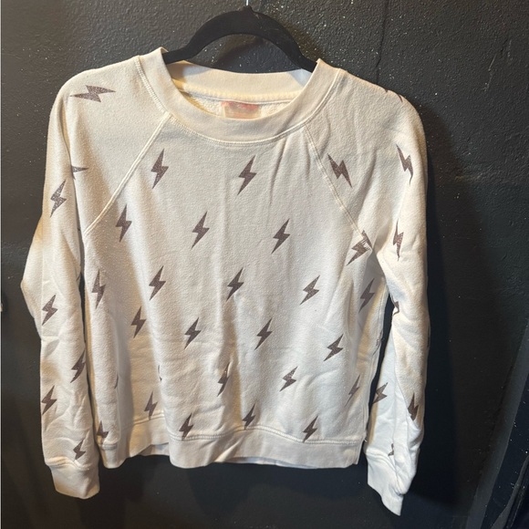 Betsey Johnson Tops - Betsey Johnson Lightning Bolt Patterned Cream Sweatshirt Size Small